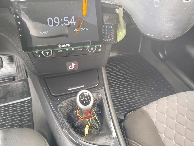 BMW 1 серія 2007 - 8