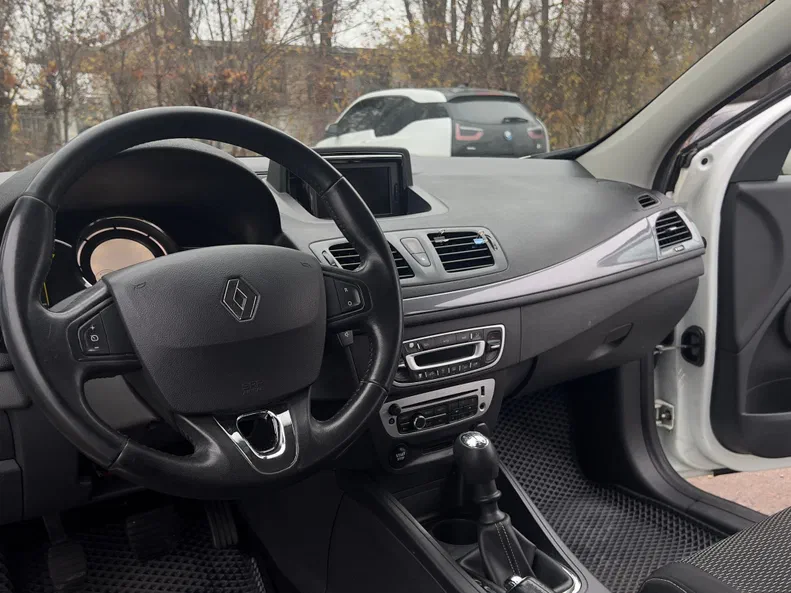 Renault Megane 2016 - 8