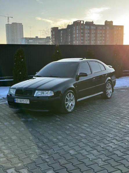 Skoda Octavia RS 2003