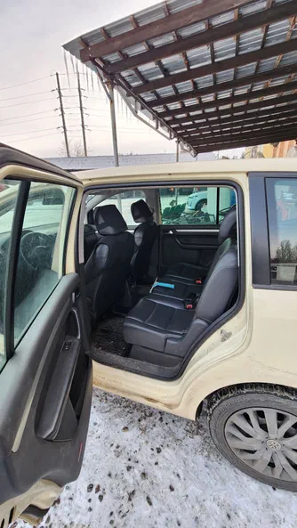 Volkswagen Touran 2012 - 5