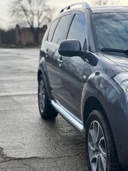 Citroen C-Crosser 2010