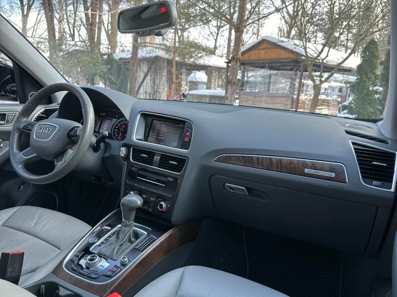 Audi Q5 2015 - 18