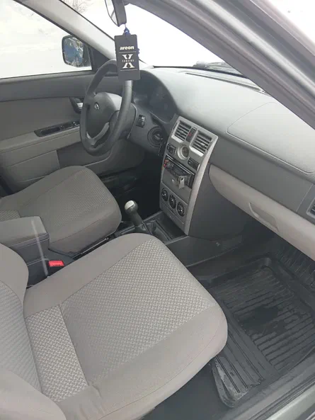Lada (ВАЗ) Priora 2013 - 8