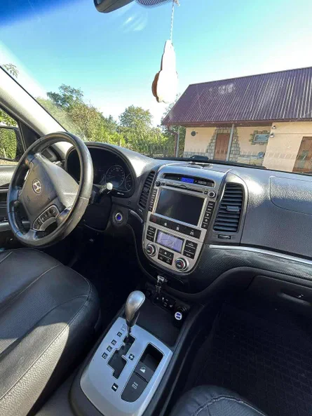 Hyundai Santa Fe 2012