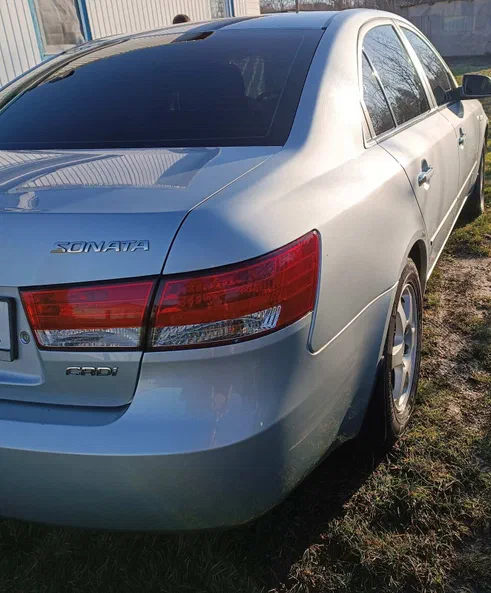 Hyundai Sonata 2007 - 11