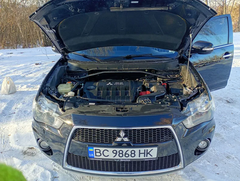 Mitsubishi Outlander 2010 - 6