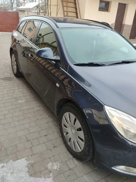 Opel Insignia 2011