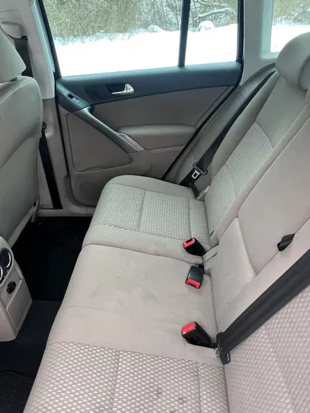 Volkswagen Tiguan 2009 - 15