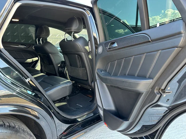 Mercedes-Benz GLE 2017 - 5