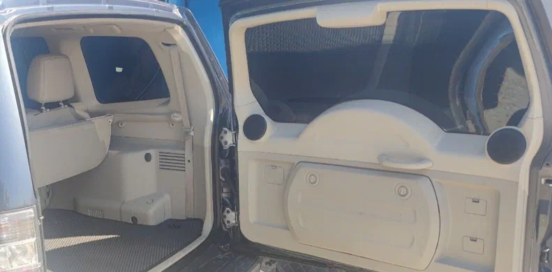 Mitsubishi Pajero 2007