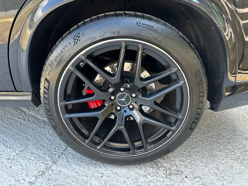 Mercedes-Benz GLE 2017 - 29