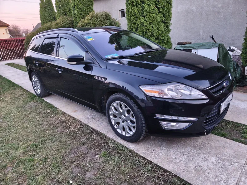 Ford Mondeo 2013 - 4