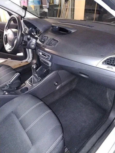 Renault Fluence 2013 - 17