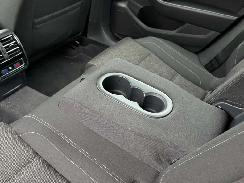 Volkswagen Passat 2015 - 7