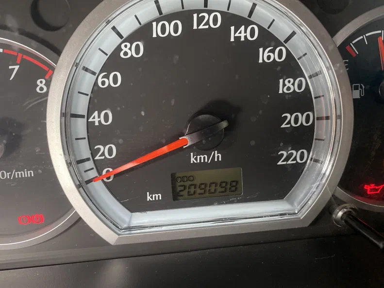 Daewoo Gentra 2013 - 8