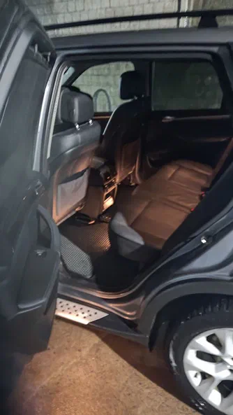 BMW 5 серія 2013 - 10