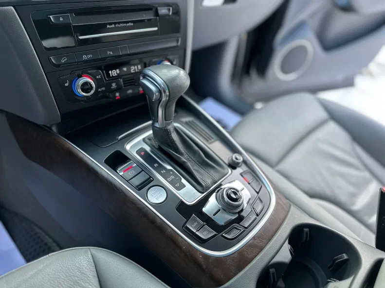 Audi Q5 2015 - 17