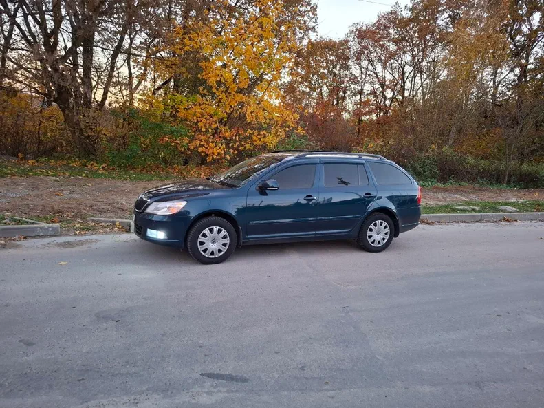 Skoda Octavia 2011 - 1
