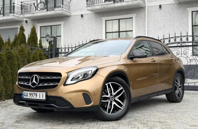 Mercedes-Benz GLA 2017 - 57