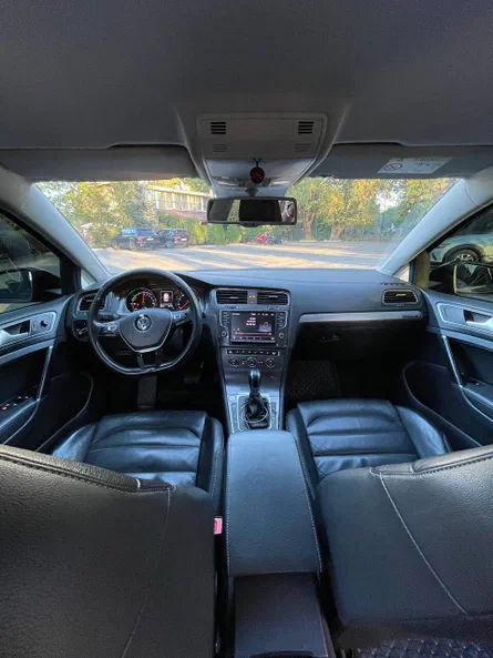 Volkswagen Golf 2016 - 8