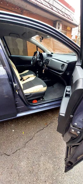 Toyota Yaris 2013 - 20