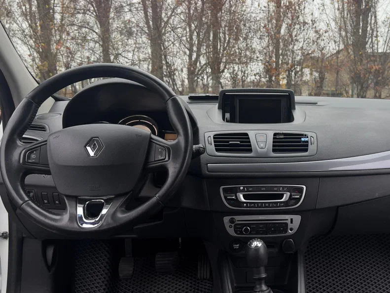 Renault Megane 2016 - 12