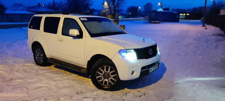 Nissan Pathfinder 2010