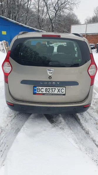 Dacia Lodgy 2012