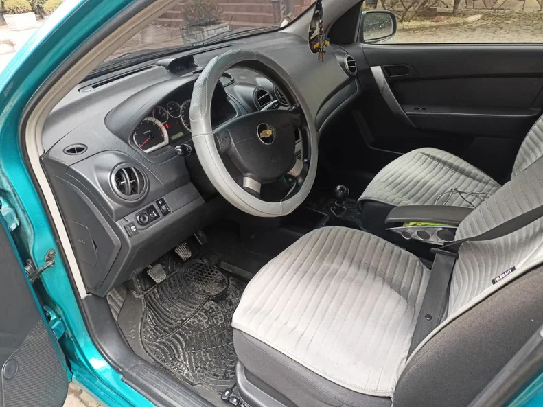 Chevrolet Aveo 2008 - 10