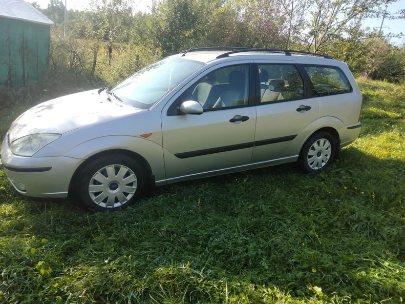 Ford Focus 2003 - 3