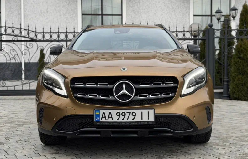 Mercedes-Benz GLA 2017 - 62