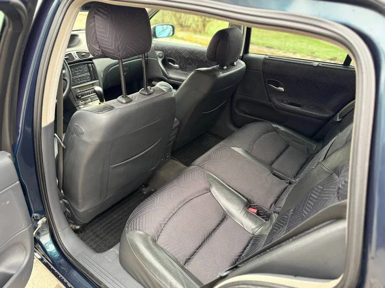 Renault Laguna 2003 - 18