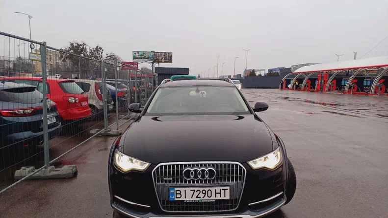 Audi A6 allroad 2014