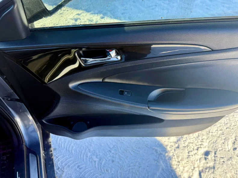 Hyundai Sonata 2010 - 11