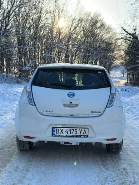 Nissan Leaf 2013 - 11