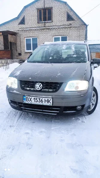 Volkswagen Touran 2004