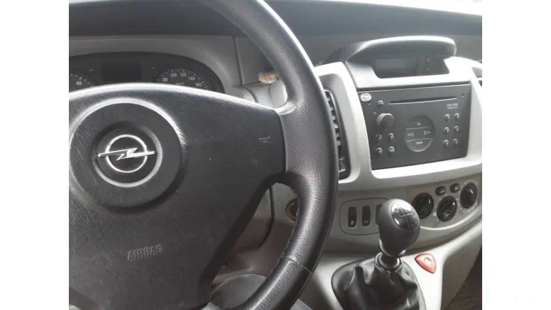 Opel Vivaro 2006 - 9