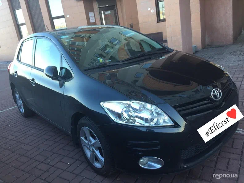 Toyota Auris 2012