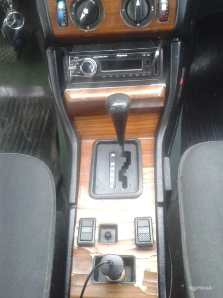 Mercedes-Benz E-Класс 1991