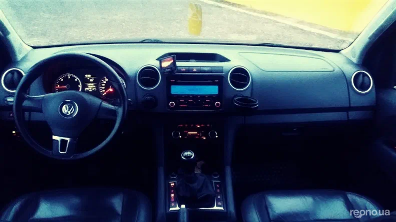 Volkswagen Amarok 2011 - 11