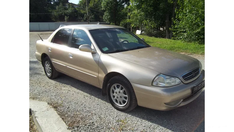 Kia Clarus 1999