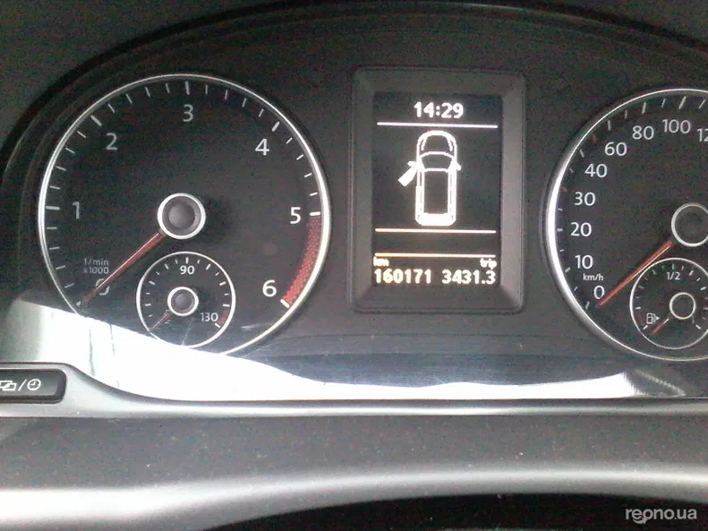 Volkswagen Touran 2013