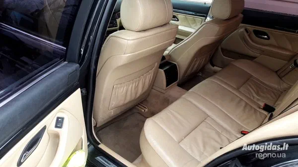 BMW 5 серія 2001 - 11