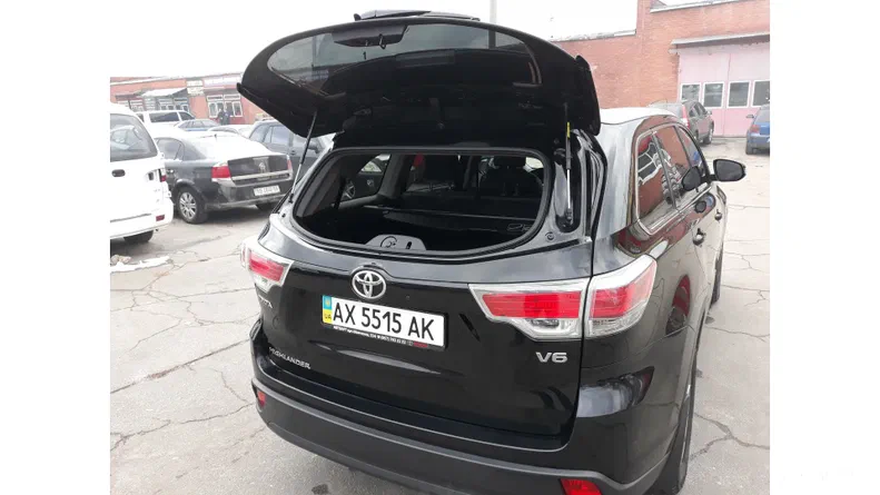 Toyota Highlander 2014