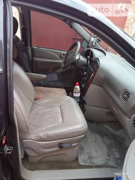 Chrysler Voyager 2002 - 7