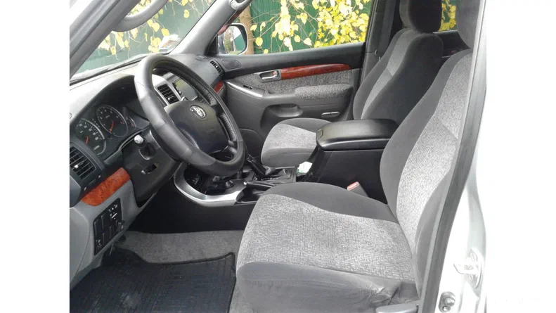 Toyota Land Cruiser 2006 - 5