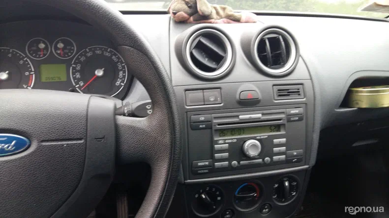 Ford Fiesta 2006 - 10