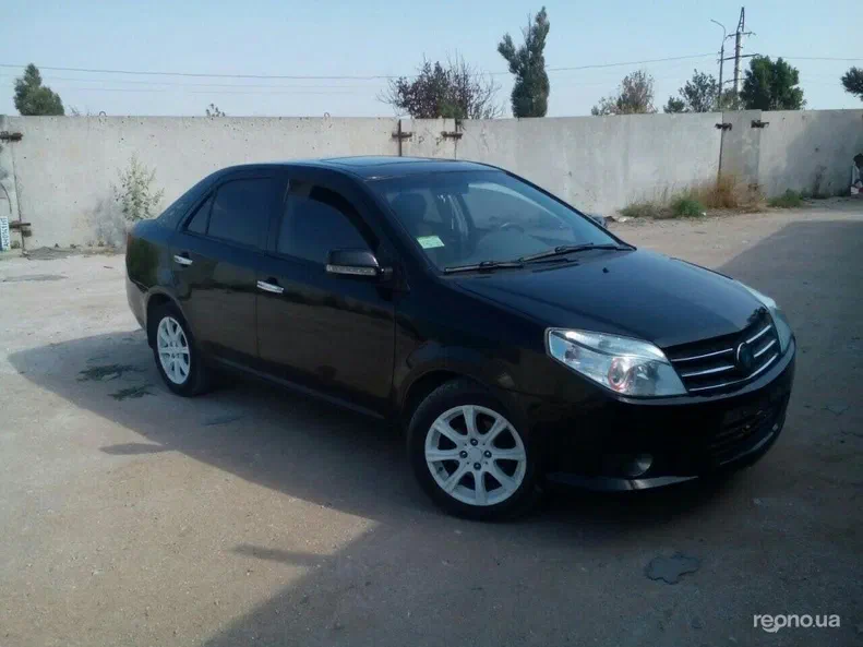 Geely MK 2012 - 3