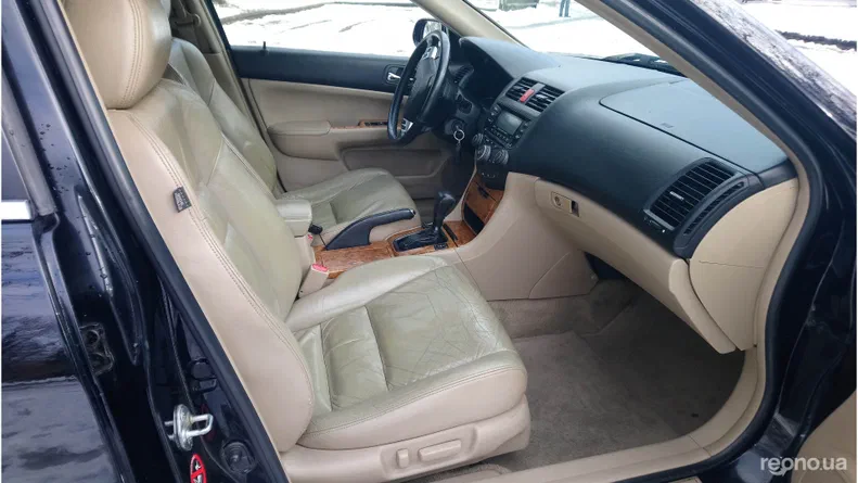 Honda Accord 2005 - 6