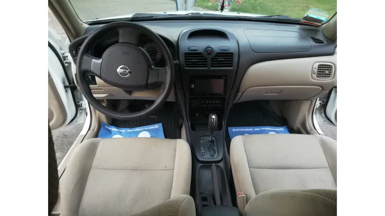 Nissan Sunny 2007